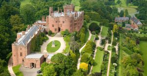 Powis Castle and Gardens Welshpool © Crown copyright (2013) Visit Wales