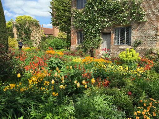 British and European Gardens with garden descriptions and photos