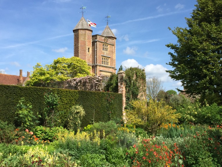 Sissinghurst, Kent - Sisley Garden Tours