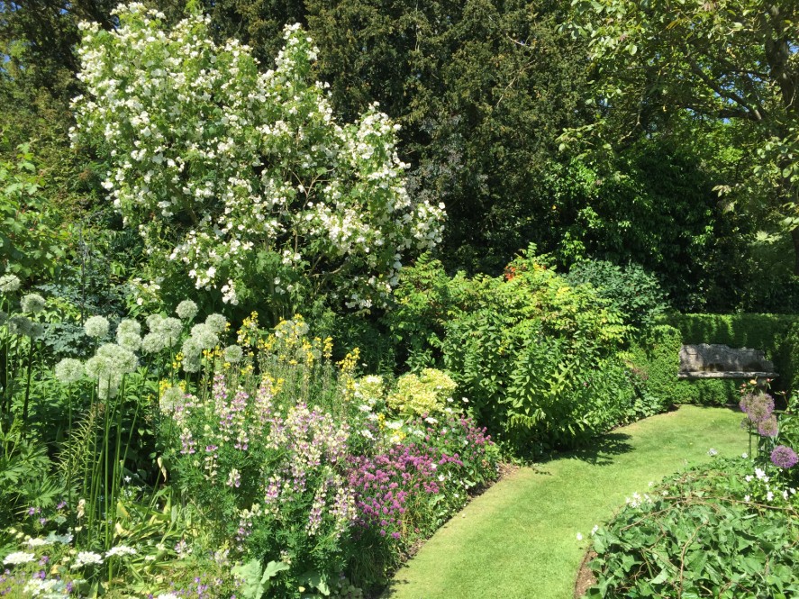 Upton Wold (15) - Sisley Garden Tours