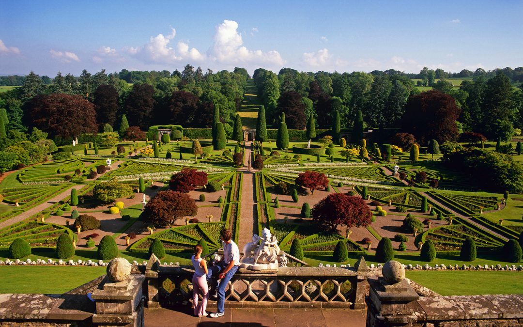 Drummond Castle Gardens